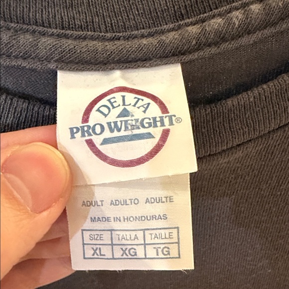 Delta Gray Tee with Red and Blue Cup American Flag Pattern - Picture 2 of 4